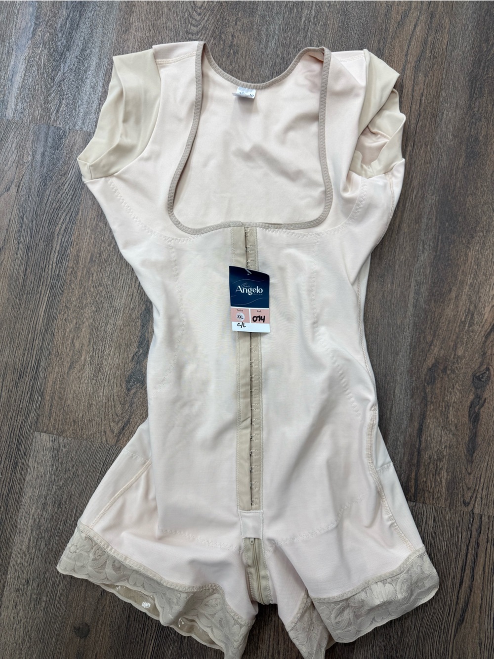 Angelo woman’s One-Piece Bodysuit in Light Beige with Lace Trim faja